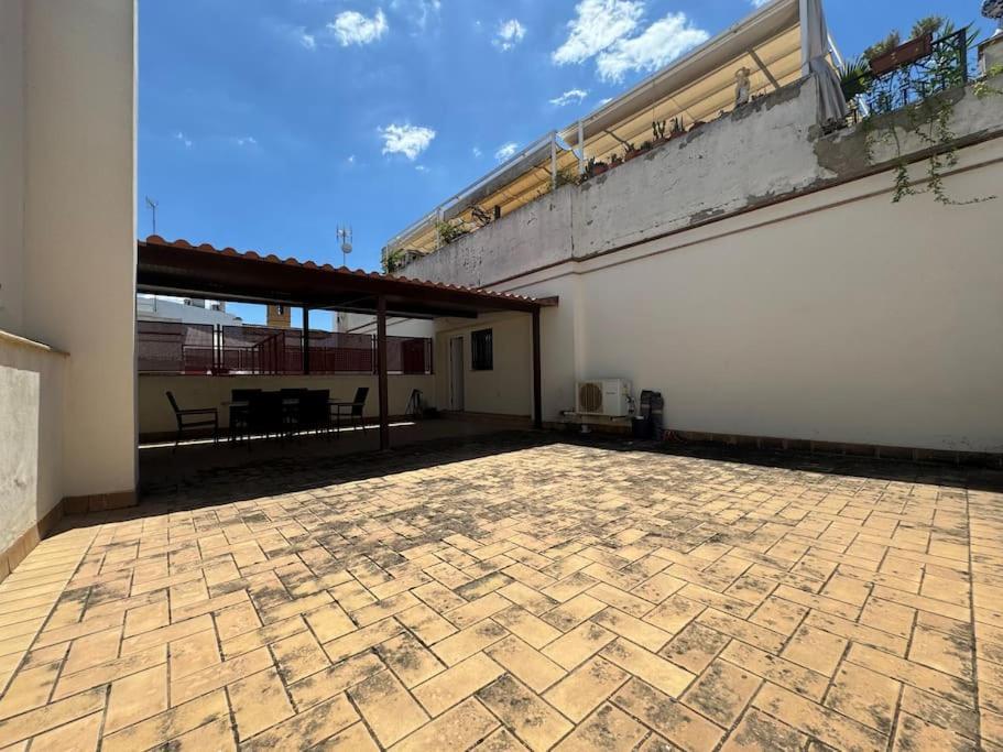 Atico Con Terraza Privada Cerca De La Catedral Apartment Seville Exterior photo
